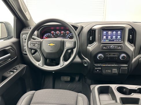 Certified 2026 Chevrolet Silverado 1500 Custom AWD/4WD image 4