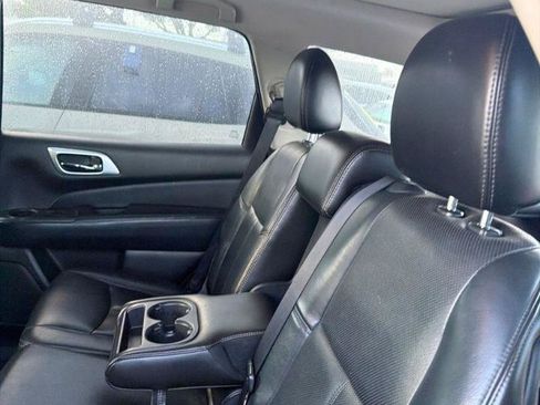 Used 2013 Nissan Pathfinder Platinum w/ Platinum Premium Pkg AWD/4WD image 10