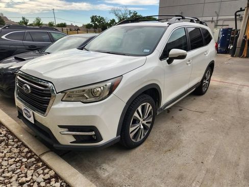 Used 2020 Subaru Ascent Limited w/ Technology Package AWD/4WD image 2