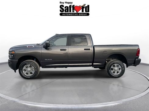 New 2025 RAM 2500 Big Horn image 4