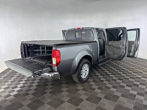 Used 2016 Nissan Frontier SV w/ SV Value Truck Package RWD image 14