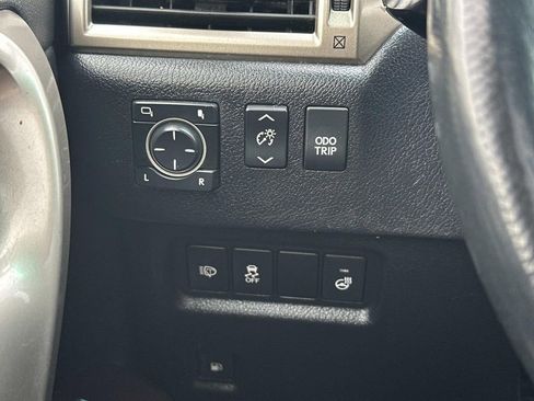 Used 2014 Lexus GX 460 Luxury AWD/4WD image 27