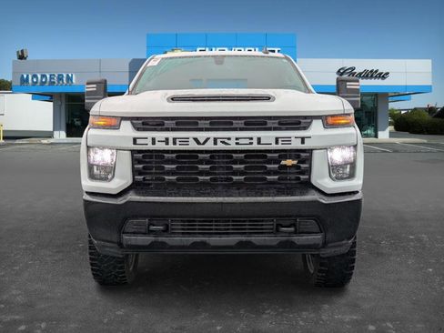Used 2023 Chevrolet Silverado 2500 Custom w/ Custom Value Package image 2