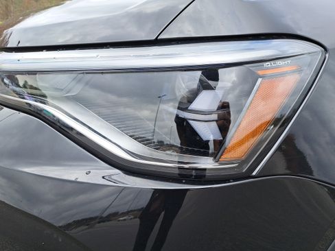 New 2026 Volkswagen Taos SE image 27