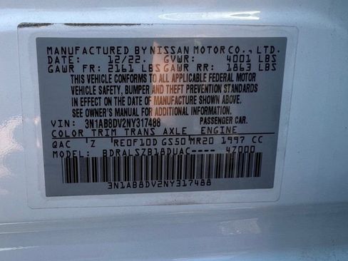 Used 2022 Nissan Sentra SR w/ SR Premium Package image 16