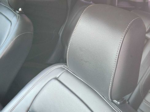 Used 2019 Ford Escape SEL FWD image 14