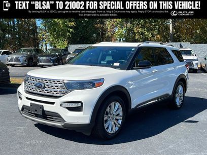 Used 2023 Ford Explorer Limited w/ Limited Technology Package