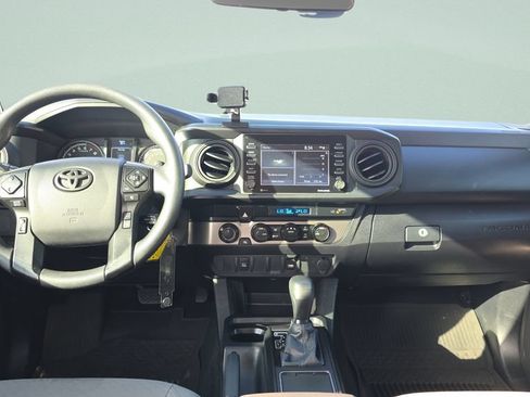 Used 2023 Toyota Tacoma SR AWD/4WD image 11