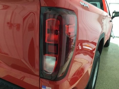 New 2026 GMC Sierra 1500 Pro w/ Pro Value Package image 22