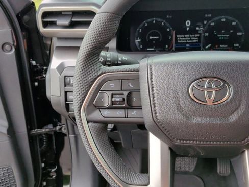 New 2026 Toyota Tacoma TRD Off-Road AWD/4WD image 16
