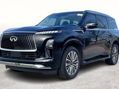 Certified 2025 INFINITI QX80 Sensory image 10