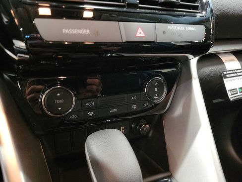 New 2026 Mitsubishi Eclipse Cross LE image 15