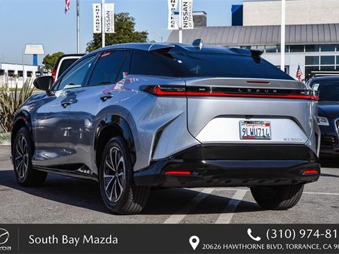 Used 2024 Lexus RZ 300e Premium image 6