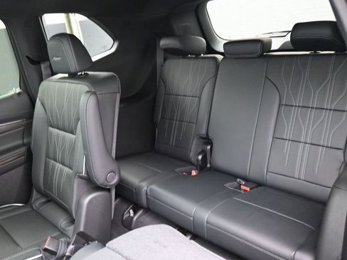 New 2026 Buick Enclave Avenir w/ Super Cruise Package image 27