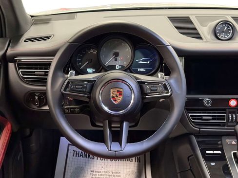 Used 2025 Porsche Macan S AWD/4WD image 23