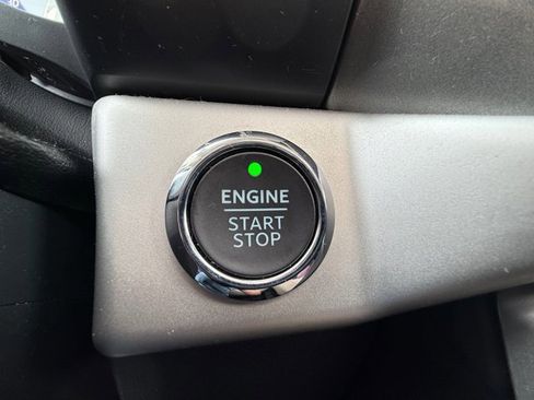 Certified 2023 Ford Expedition XLT image 42