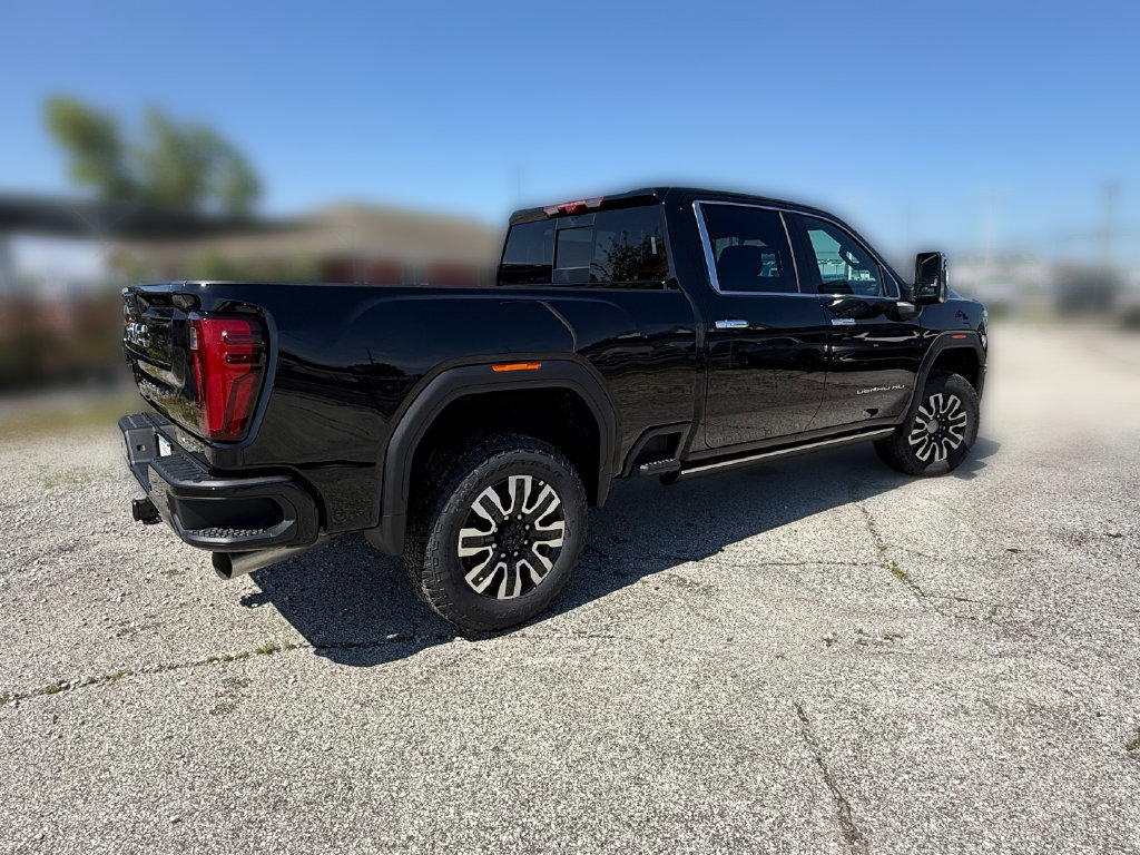 New 2026 GMC Sierra 2500 Denali Ultimate AWD/4WD image 16