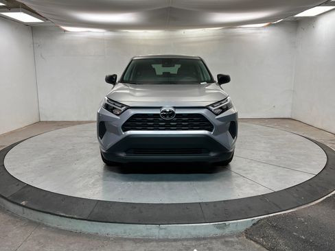 Used 2024 Toyota RAV4 LE image 9