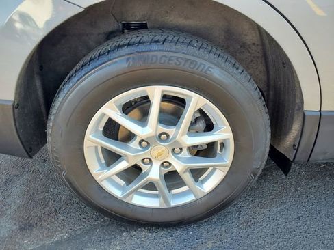 Used 2024 Chevrolet Equinox LT w/ LPO, Floor Liner Package AWD/4WD image 9