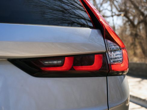 Used 2023 Honda CR-V EX image 13