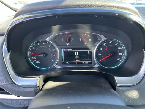 Used 2018 Chevrolet Traverse LT image 11