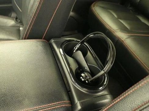 Used 2021 Nissan Titan PRO-4X w/ Pro-4x Convenience Package AWD/4WD image 24