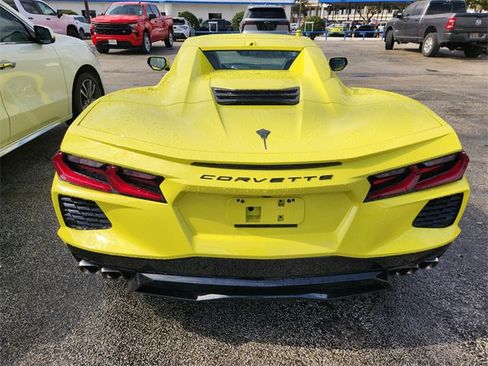 Used 2021 Chevrolet Corvette Stingray image 10