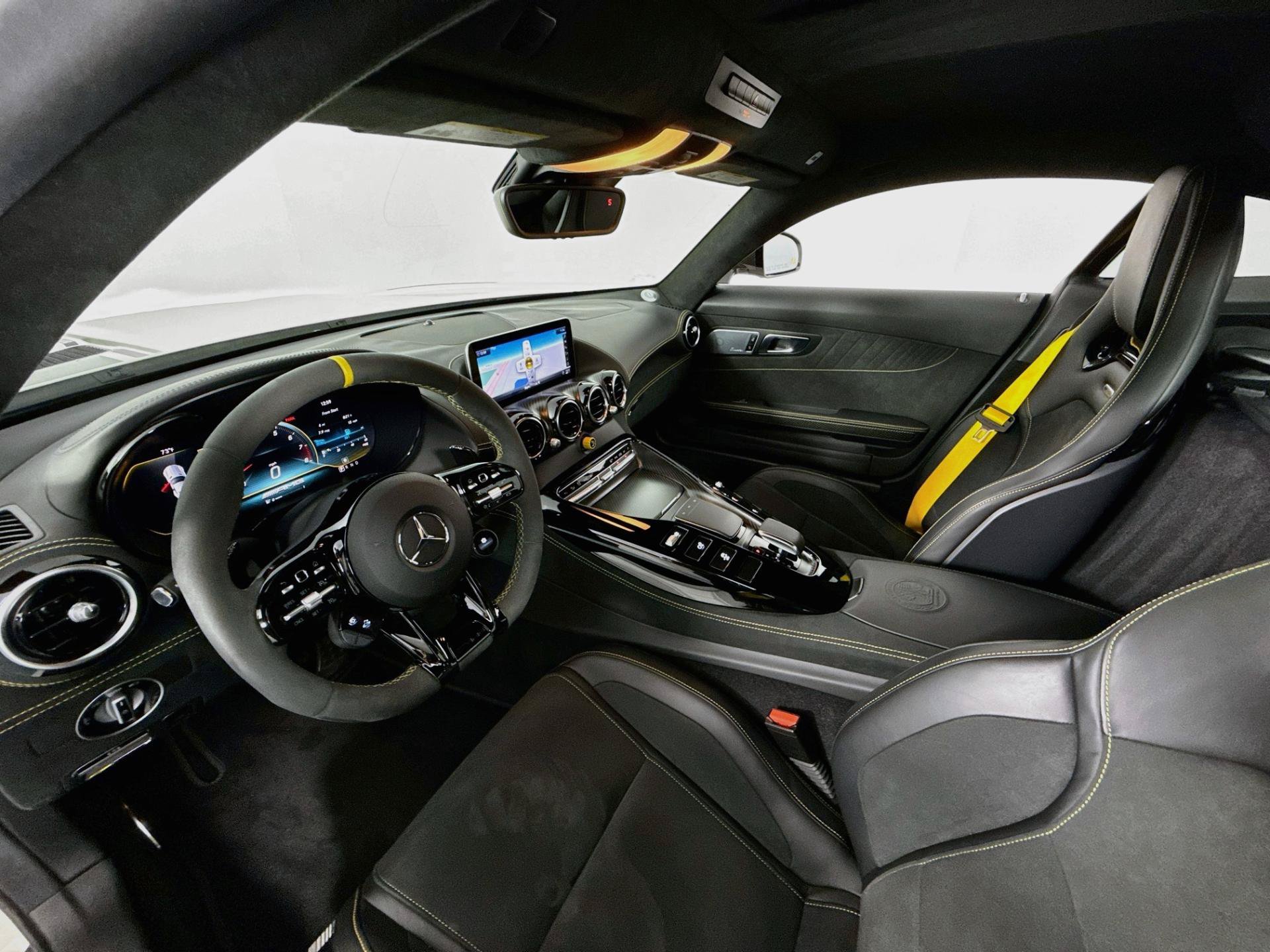 Used 2020 Mercedes-Benz AMG GT R image 22