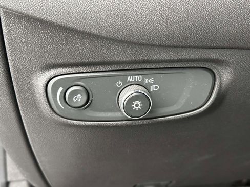 Certified 2024 Chevrolet Equinox LS image 16