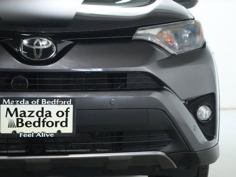 Used 2018 Toyota RAV4 Adventure AWD/4WD image 7