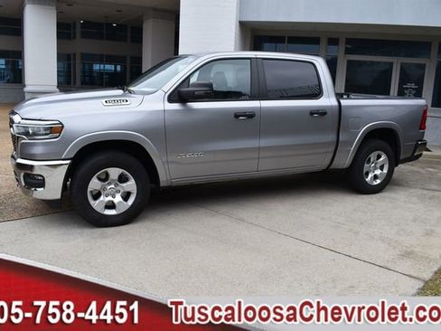 Used 2025 RAM 1500 Big Horn image 6