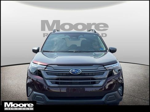 Used 2026 Subaru Forester Premium AWD/4WD image 8