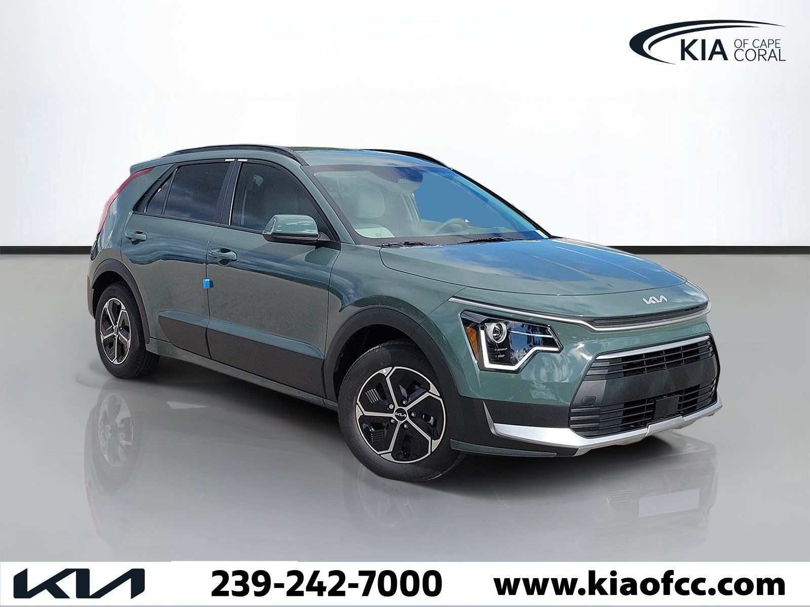 New 2026 Kia Niro EX FWD image 1