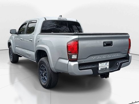 Used 2022 Toyota Tacoma SR5 image 4