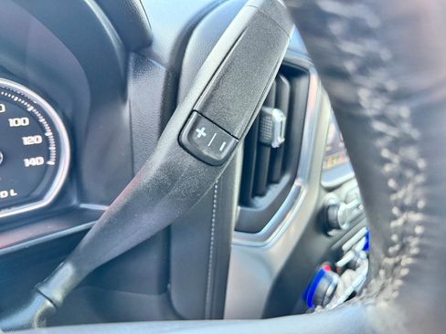 Used 2020 Chevrolet Silverado 1500 LTZ w/ LTZ Premium Package image 31