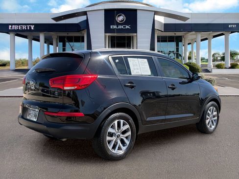 Used 2015 Kia Sportage LX FWD image 4