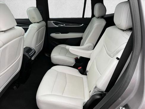 Used 2023 Cadillac XT6 Sport AWD/4WD image 18