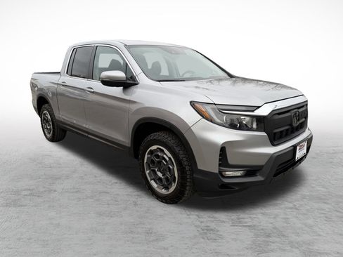 Used 2024 Honda Ridgeline RTL+ image 3