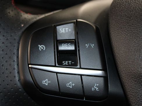 Used 2024 Ford Escape ST-Line image 42