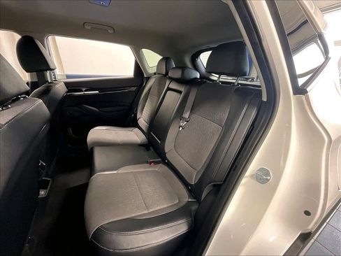 Used 2024 Kia Seltos X-Line AWD/4WD image 15