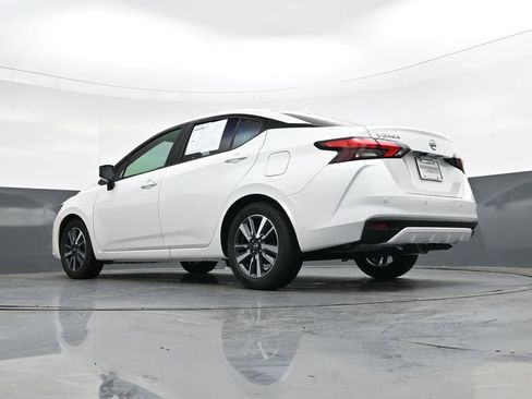 Certified 2025 Nissan Versa SV w/ Trunk Package image 39