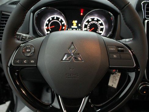 New 2026 Mitsubishi Outlander Sport LE image 8