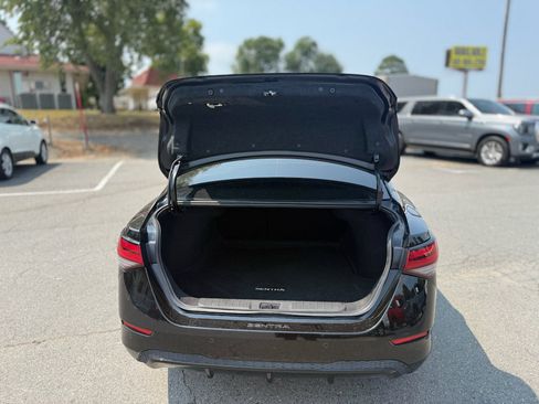 Used 2025 Nissan Sentra S FWD image 18