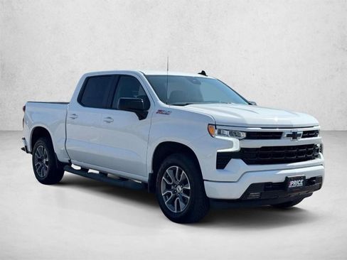 Used 2025 Chevrolet Silverado 1500 RST w/ Z71 Off-Road Package AWD/4WD image 8