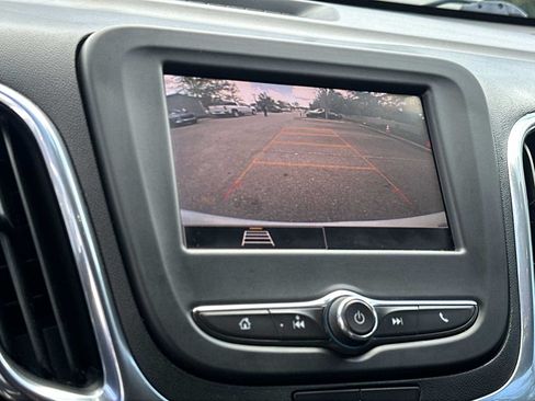 Certified 2023 Chevrolet Equinox LT FWD image 22