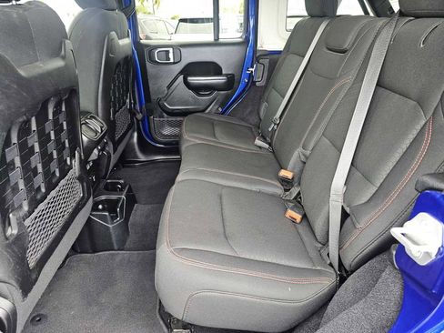 Used 2020 Jeep Wrangler Unlimited Rubicon image 18