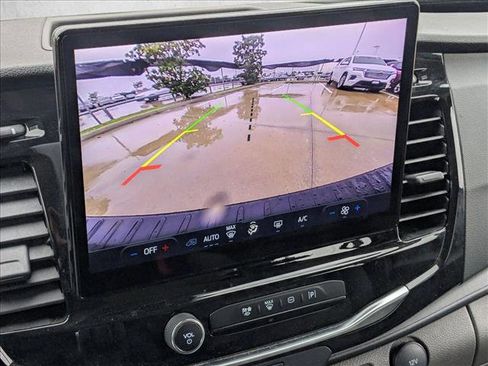 Used 2024 Ford Transit 350 XLT image 14