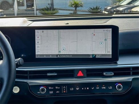 Certified 2025 Kia Sorento SX Prestige image 15