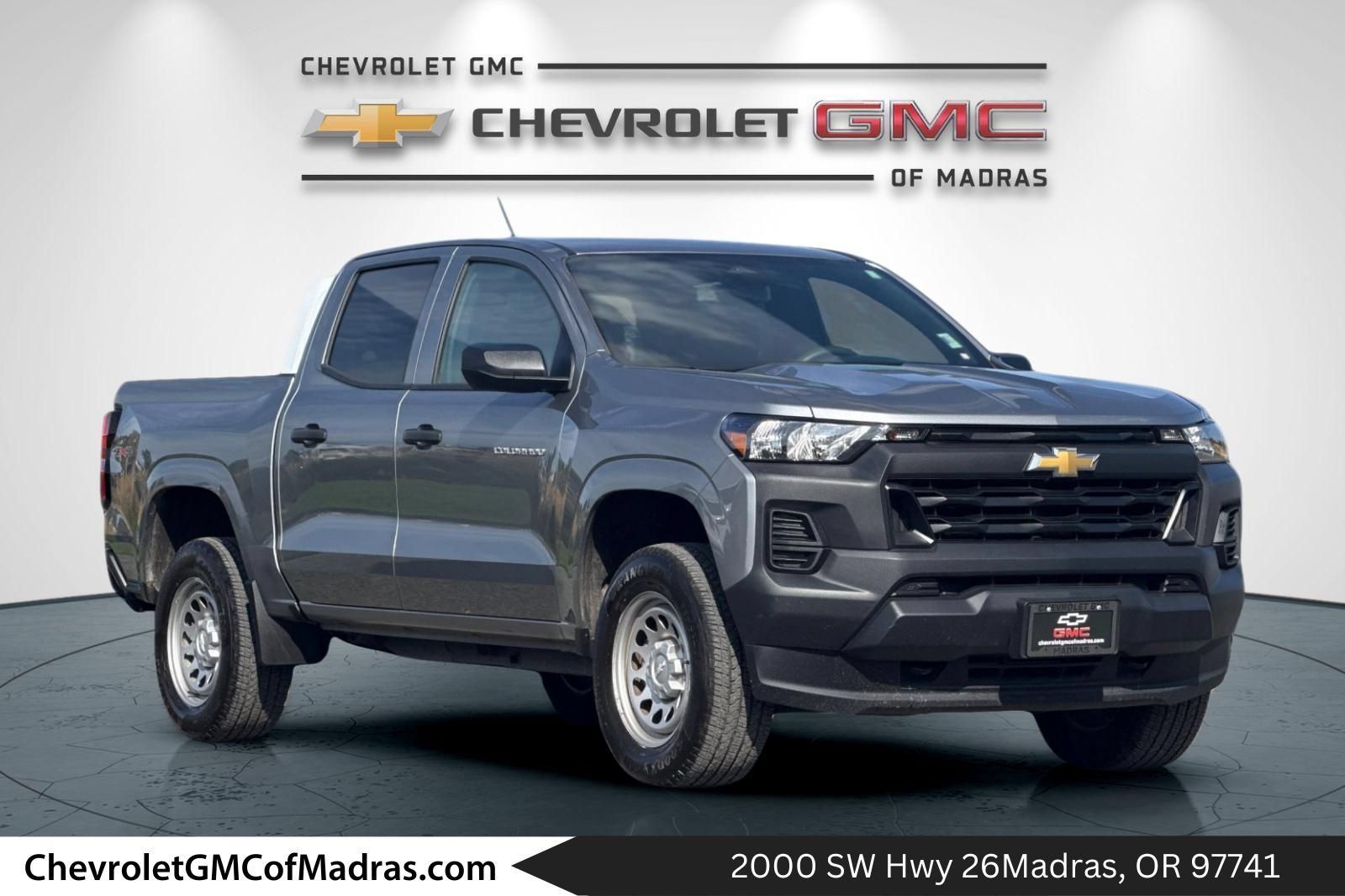 Used 2024 Chevrolet Colorado W/T AWD/4WD image 1