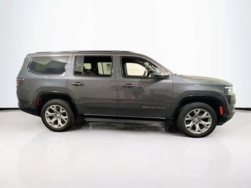 Used 2022 Jeep Wagoneer Series II image 4